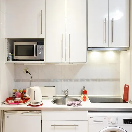 Nocleg ze śniadaniem Petits Champs Ii 4*