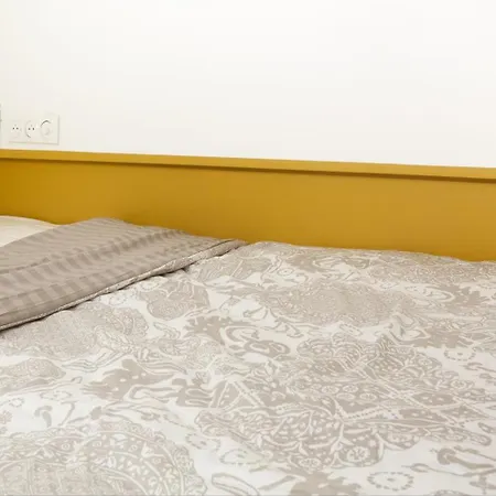 Petits Champs Ii Bed & Breakfast Parigi