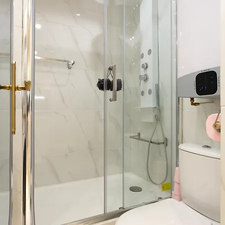 Bed & Breakfast Petits Champs Ii Parigi