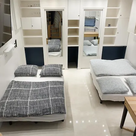 Bed & Breakfast Petits Champs Ii Parigi